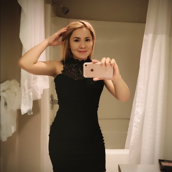 Le chateau black dress - Picture 8 of 8